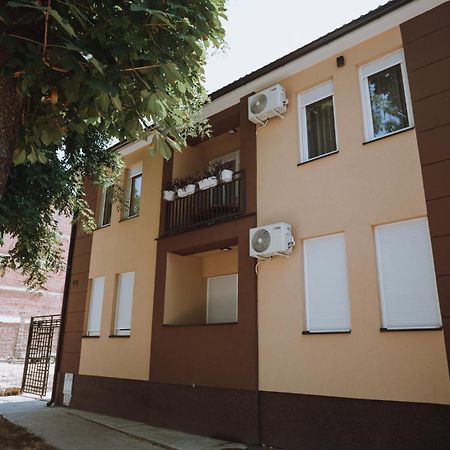 Apartman K29 Sombor Exteriör bild